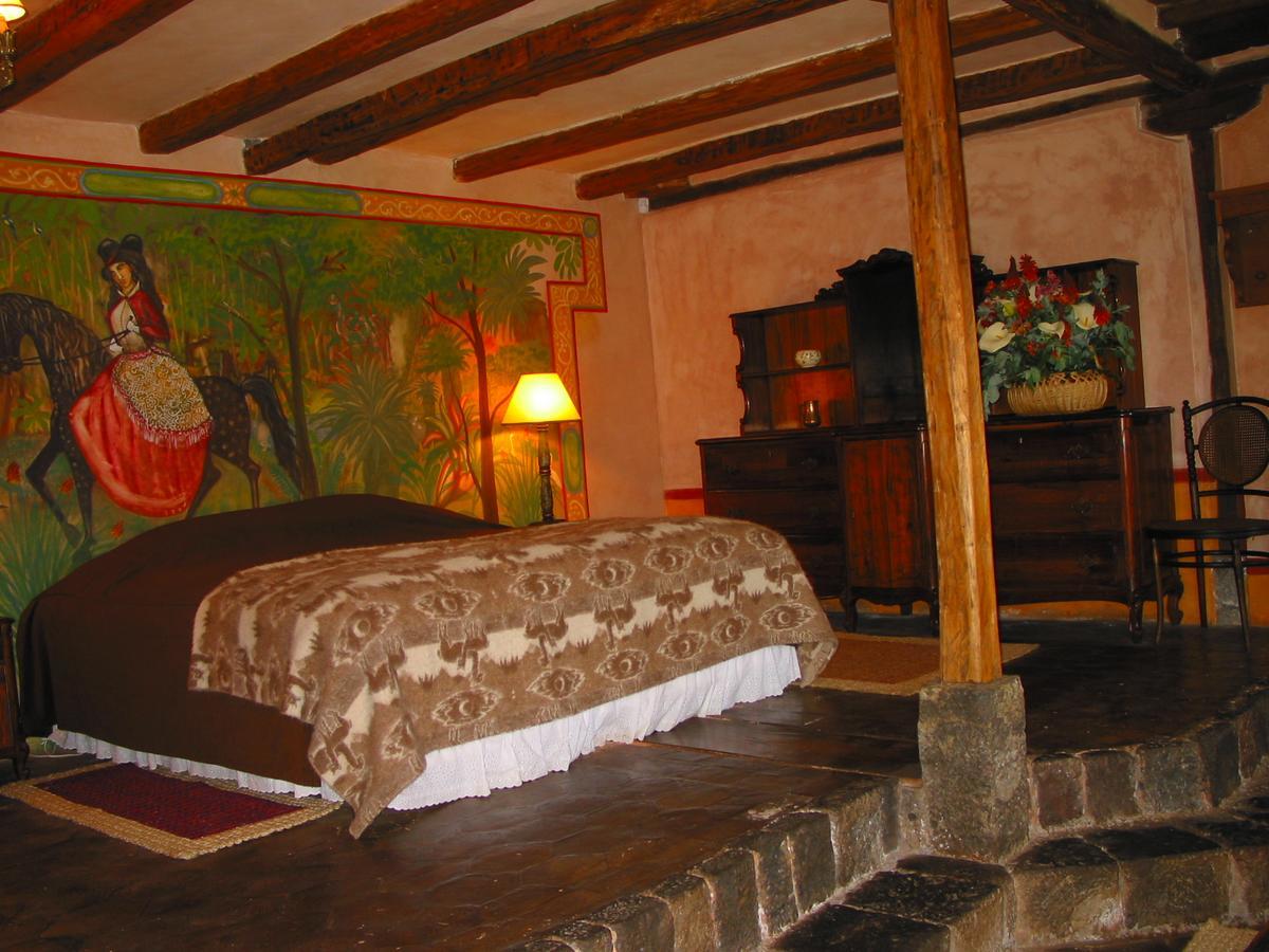 Hacienda San Agustin De Callo Lasso Eksteriør billede